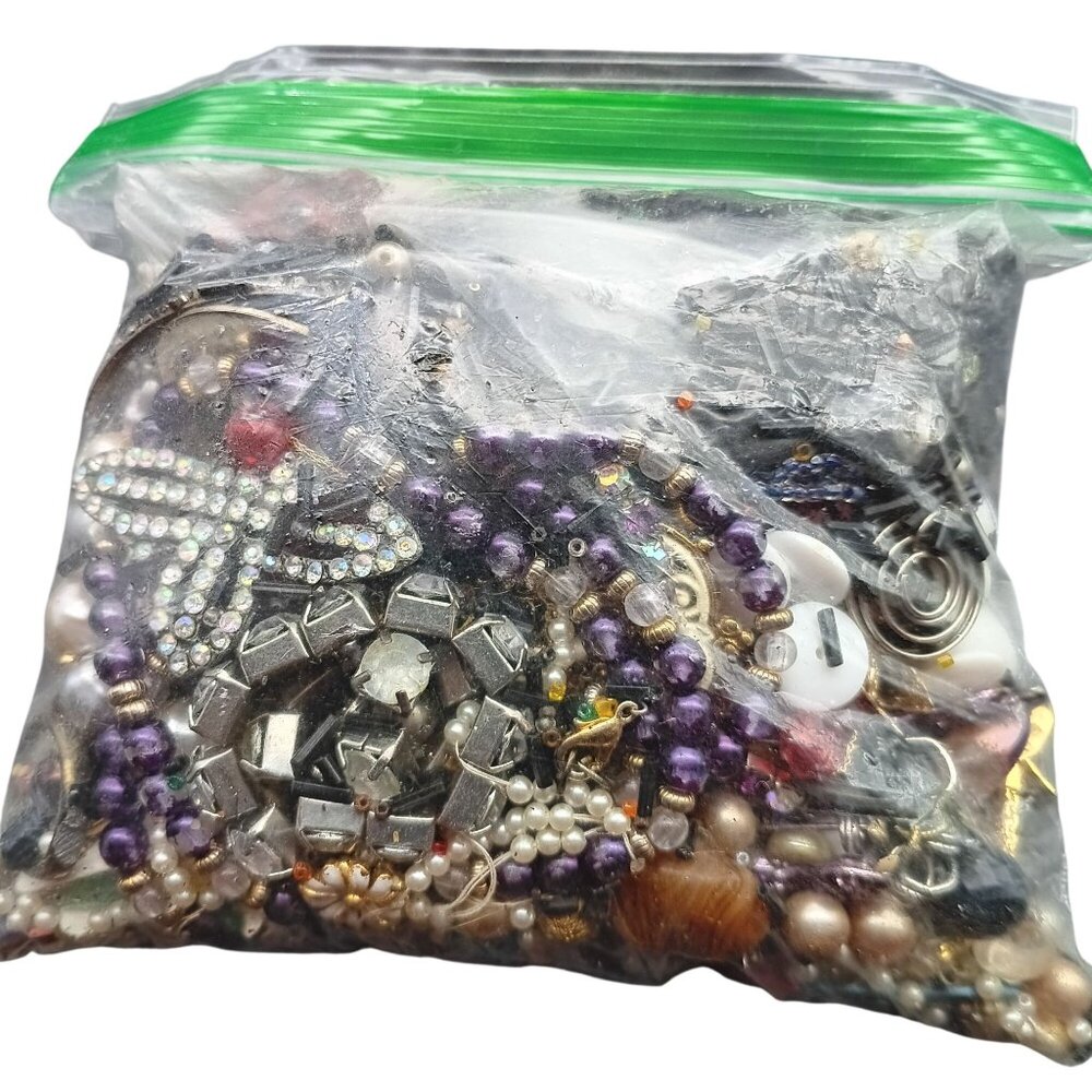 Vintage & Modern Jewelry Lot - Mixed Styles, Estate Parts for Repair/Crafting - Picture 3 of 5